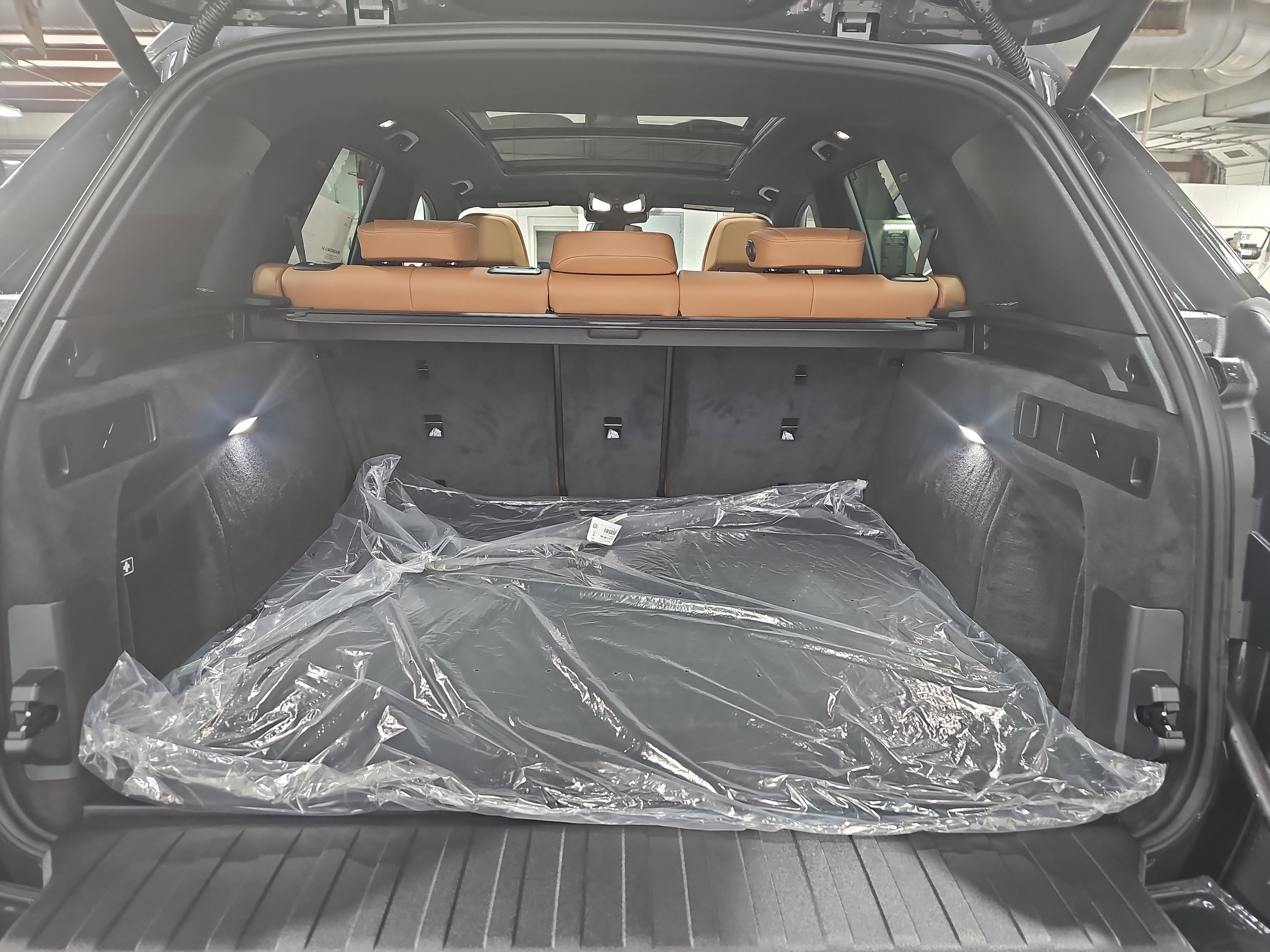 New 2026 BMW X5 xDrive40i w/ M Sport Package AWD/4WD image 13