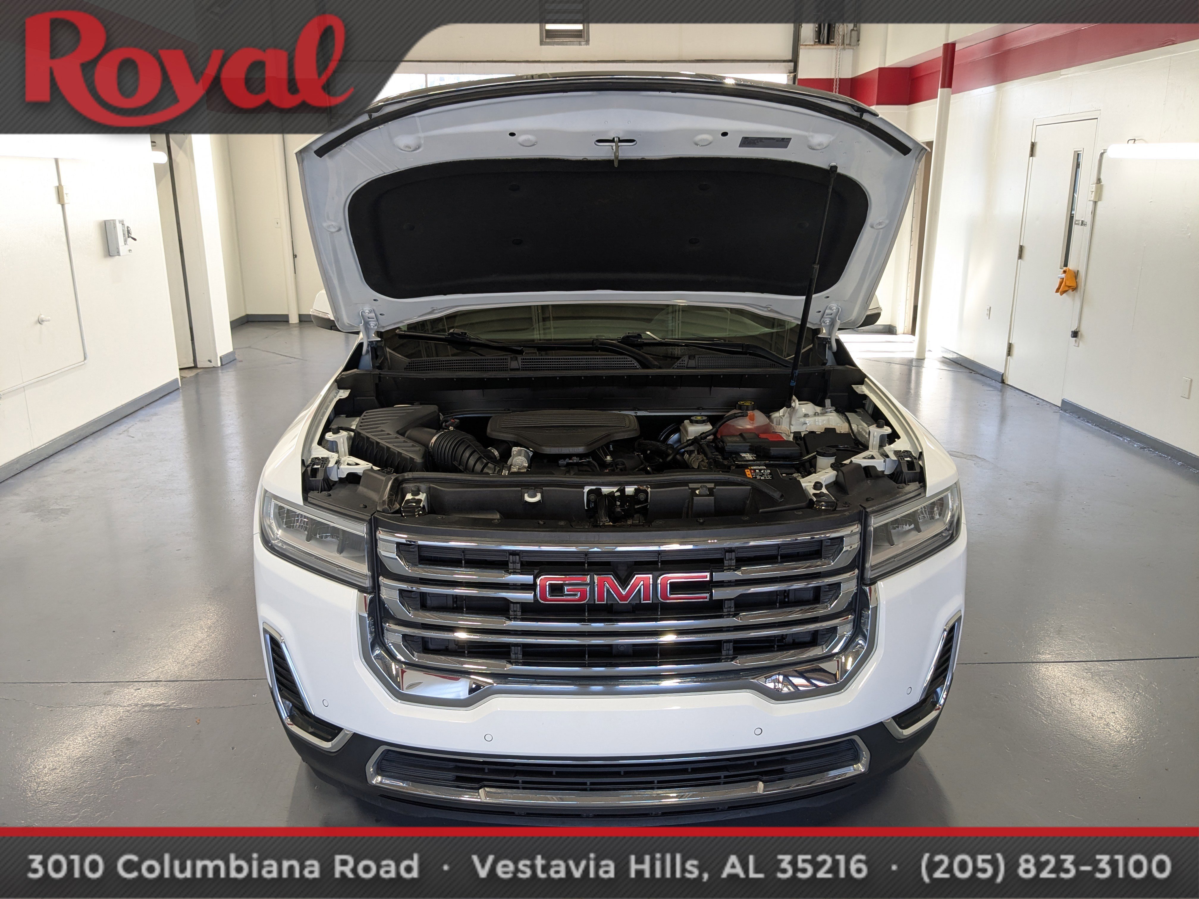 Used 2021 GMC Acadia SLE w/ Driver Convenience Package image 26