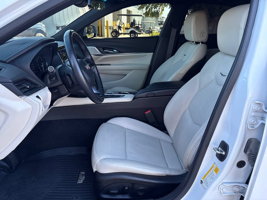 Certified 2023 Cadillac CT4 Premium Luxury AWD/4WD image 13