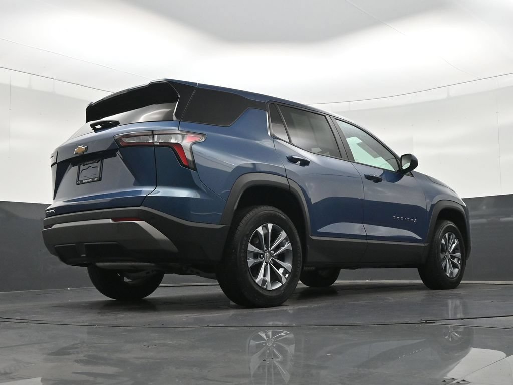 Used 2025 Chevrolet Equinox LT FWD image 27