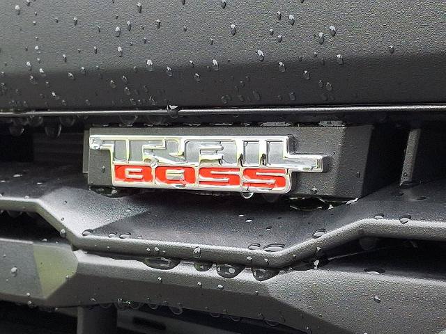 New 2026 Chevrolet Colorado Trail Boss AWD/4WD image 12