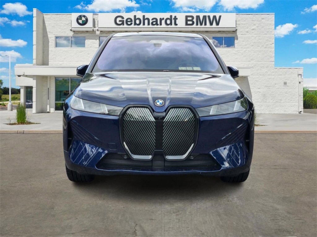 New 2026 BMW iX xDrive45 video 2