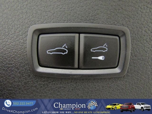 Used 2020 Porsche Macan AWD/4WD image 17