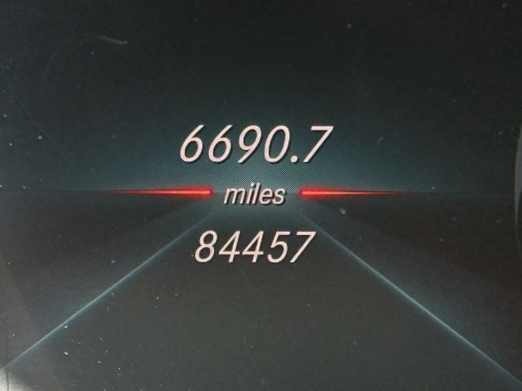 Used 2020 Mercedes-Benz C 300 Sedan image 14