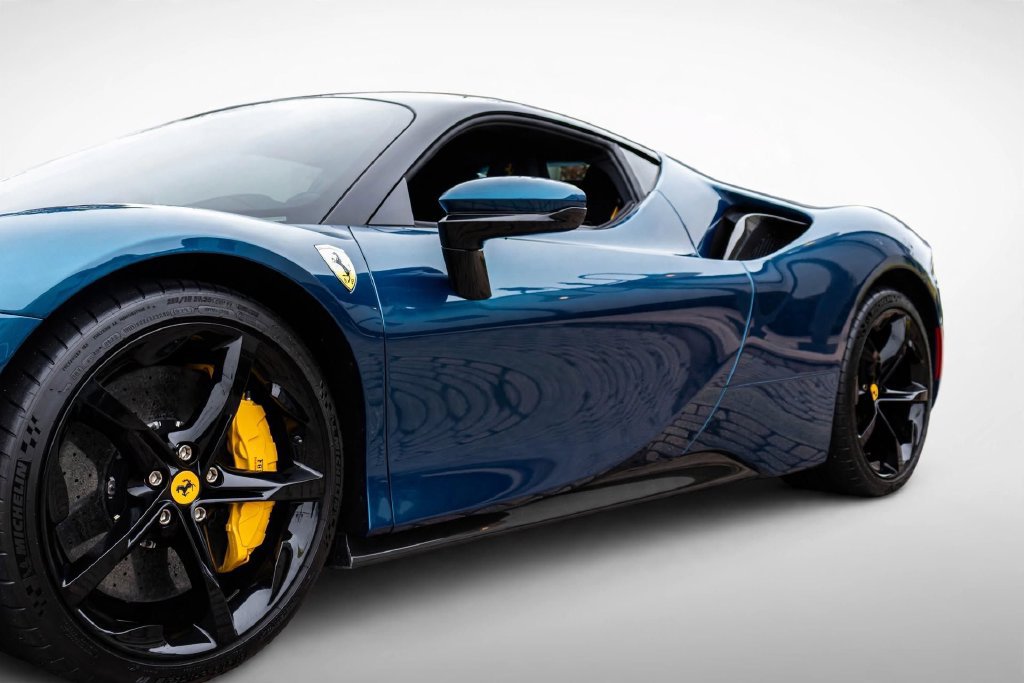 Certified 2022 Ferrari SF90 Stradale AWD/4WD image 32