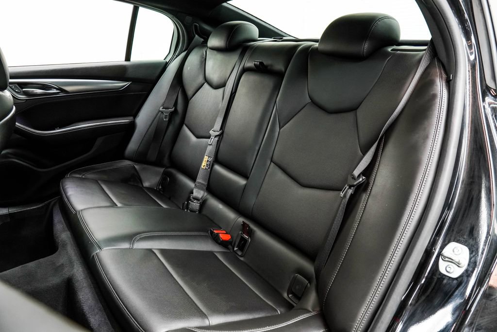 Used 2025 Cadillac CT5 Premium Luxury RWD image 16