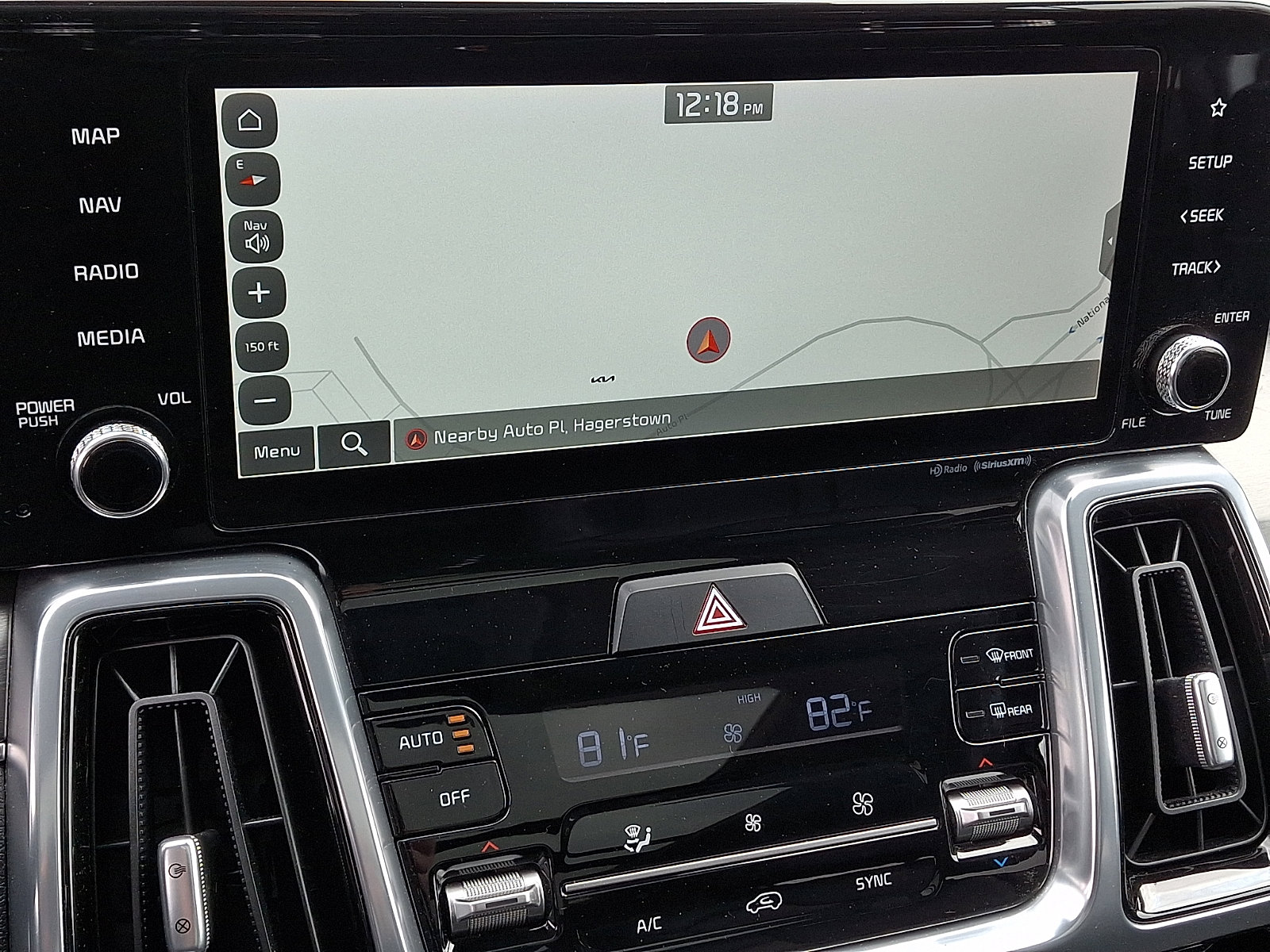 Used 2023 Kia Sorento SX image 17