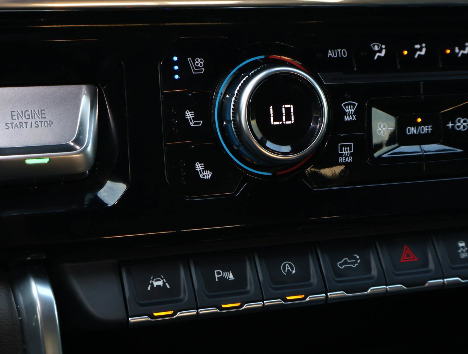 Used 2024 GMC Sierra 1500 Denali w/ Technology Package image 31