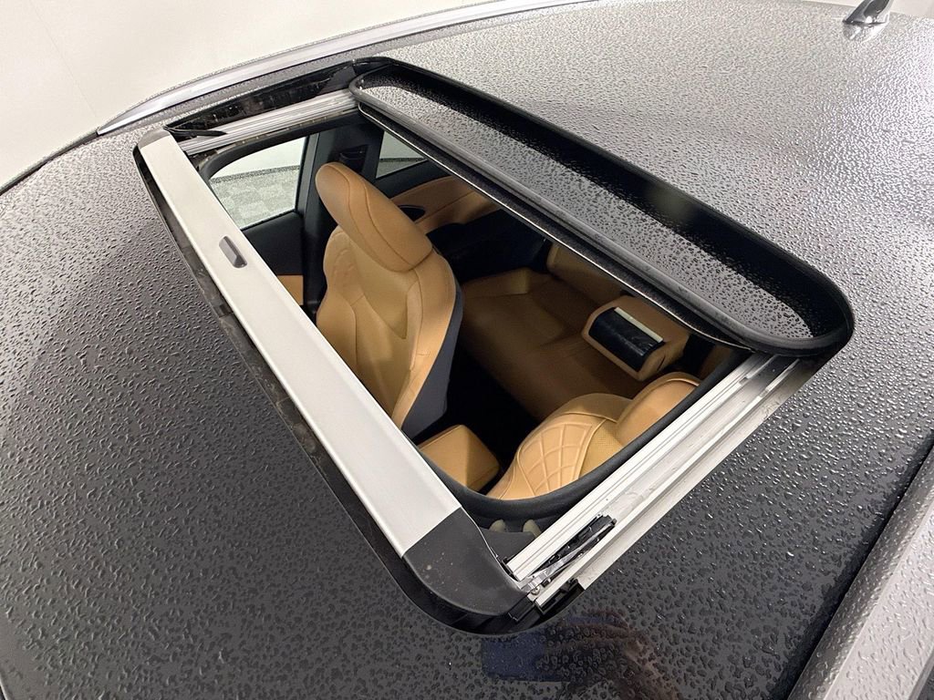 Used 2025 Lexus RX 350 Premium w/ Accessory Package (Z1) image 23