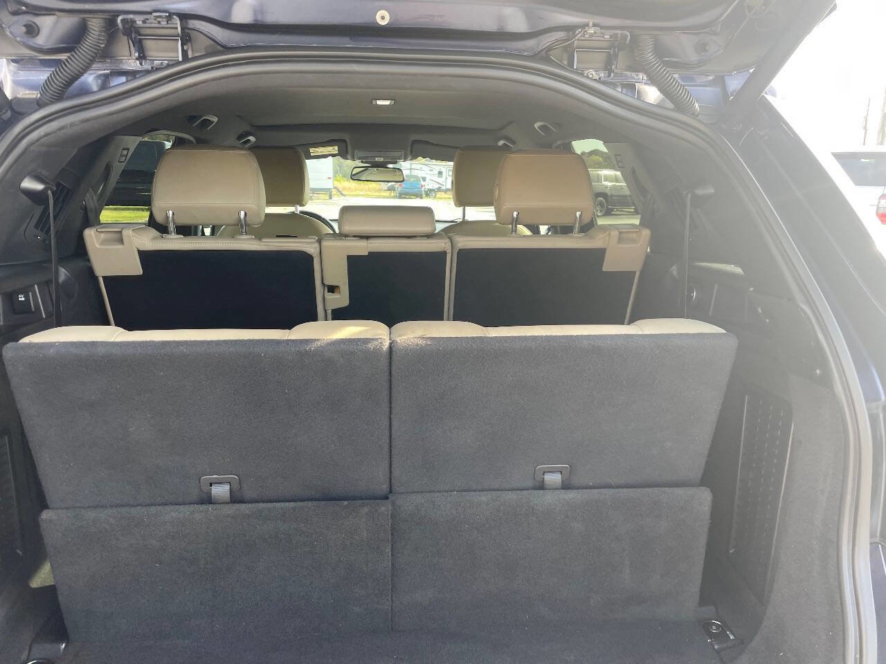 Used 2016 Land Rover Discovery Sport HSE image 5