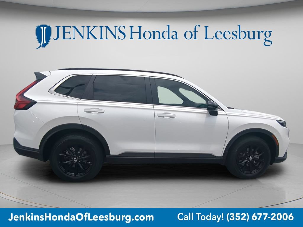 Used 2025 Honda CR-V Sport image 3