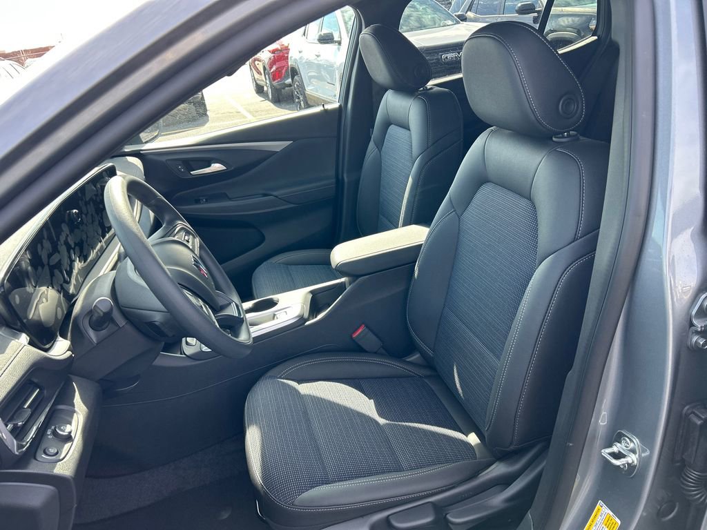 New 2026 Buick Envista Preferred FWD image 18