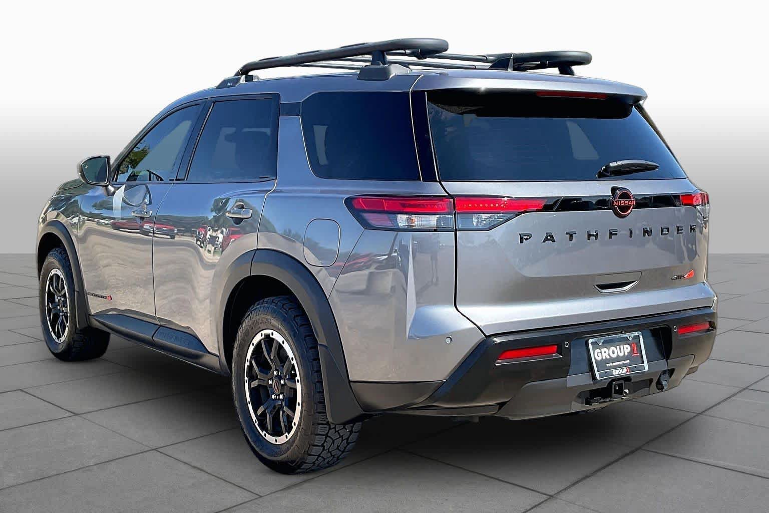 Used 2026 Nissan Pathfinder Rock Creek AWD/4WD image 11
