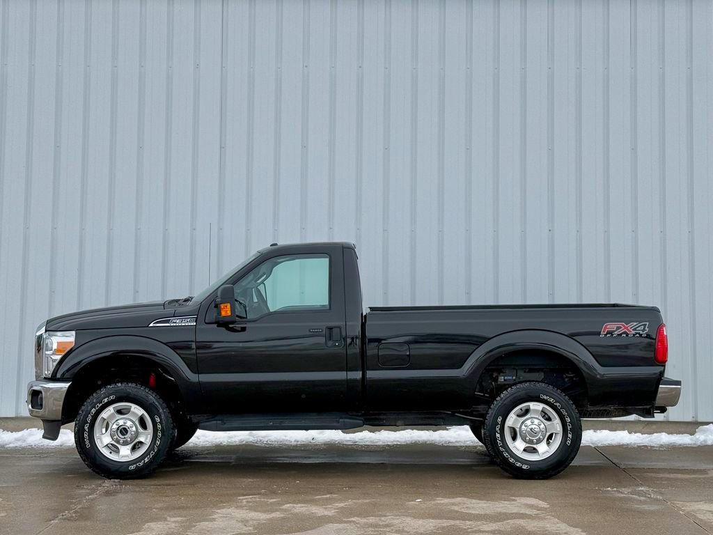 Used 2015 Ford F350 XLT image 2