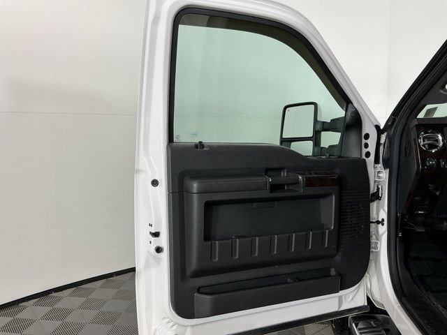 Used 2014 Ford F250 Platinum AWD/4WD image 12
