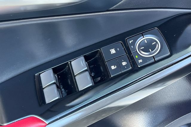 Used 2025 Lexus IS 300 F Sport RWD image 12