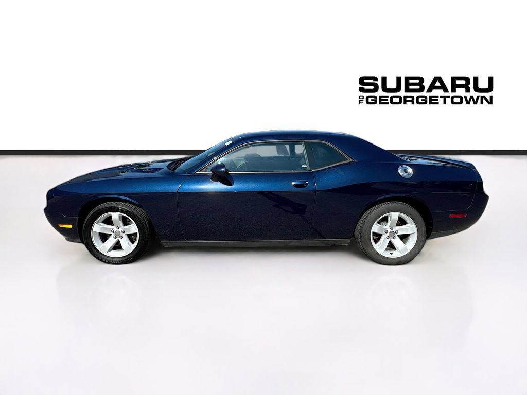 Used 2013 Dodge Challenger R/T RWD image 4