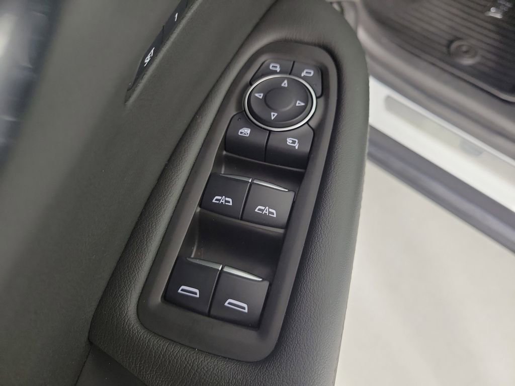 Certified 2024 Cadillac XT6 Premium Luxury w/ Technology Package image 21