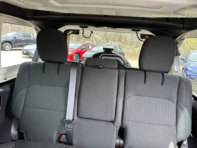 Used 2025 Jeep Wrangler Unlimited Rubicon 4xe w/ Convenience Group AWD/4WD image 33