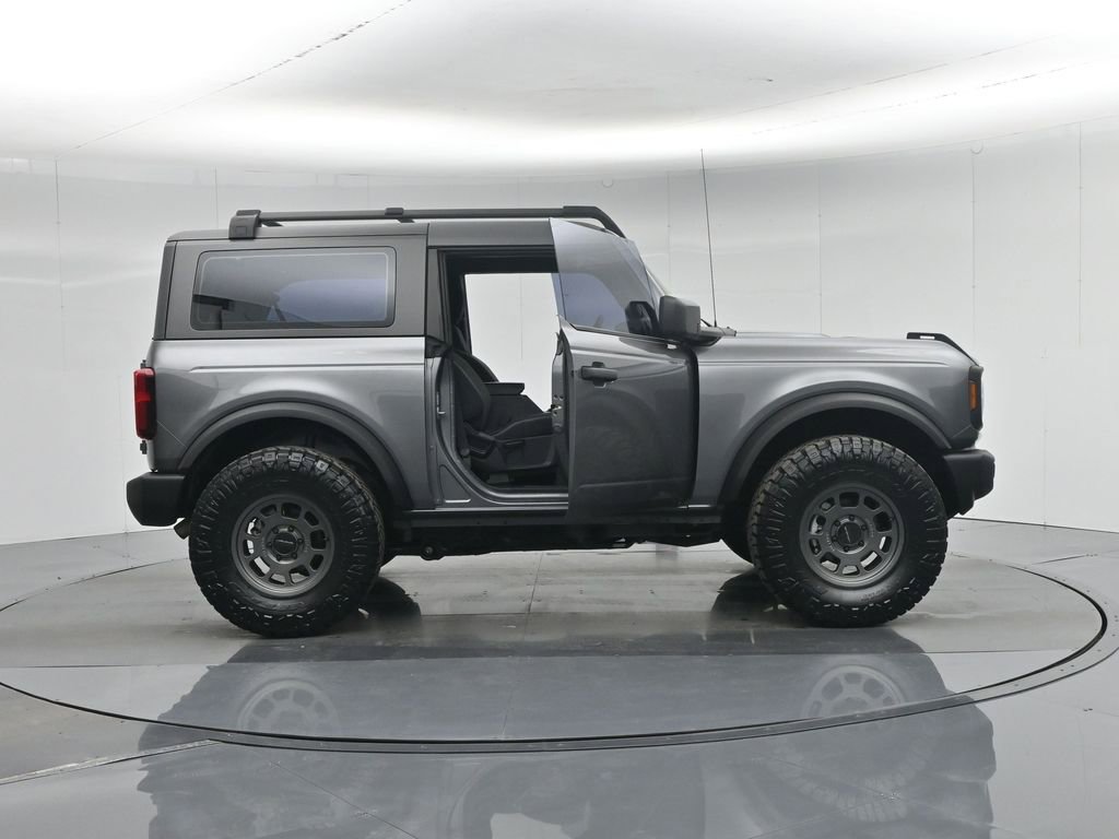 Used 2021 Ford Bronco 2-Door image 4