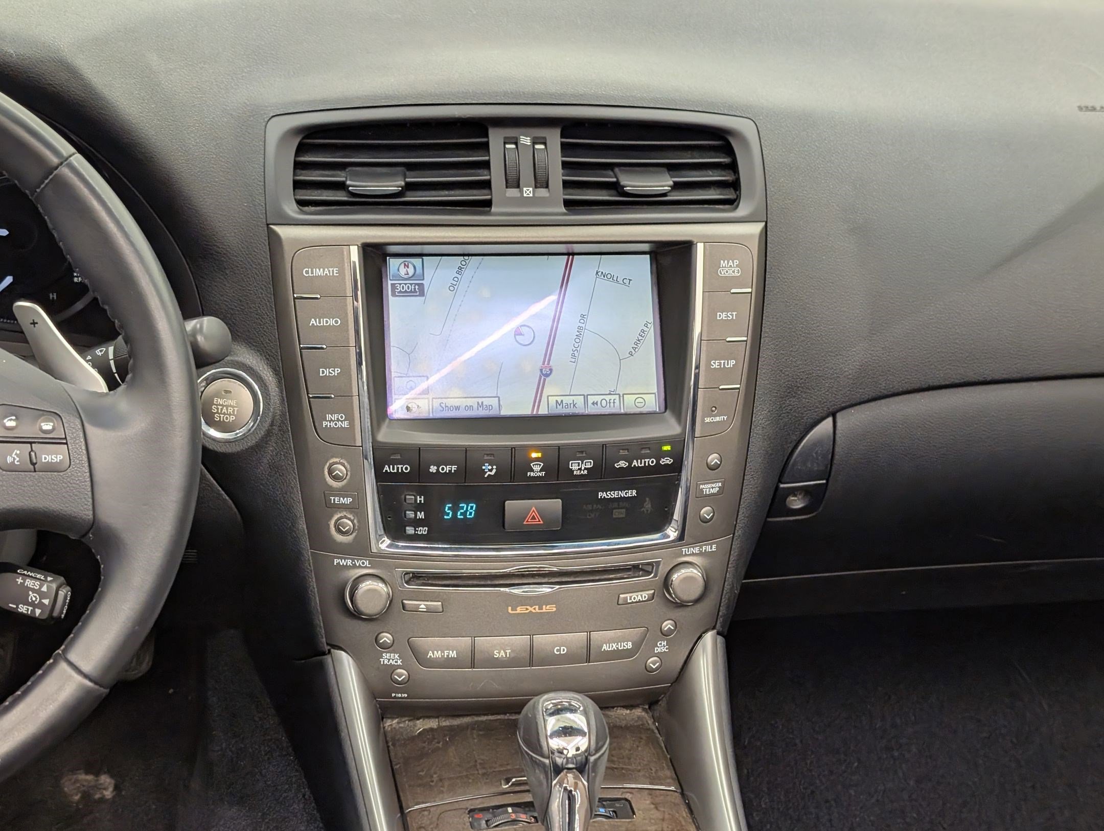 Used 2010 Lexus IS 350C image 27