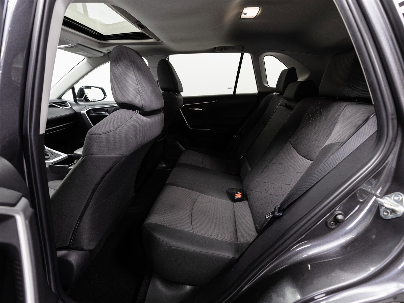 Certified 2023 Toyota RAV4 XLE w/ Convenience Package image 6