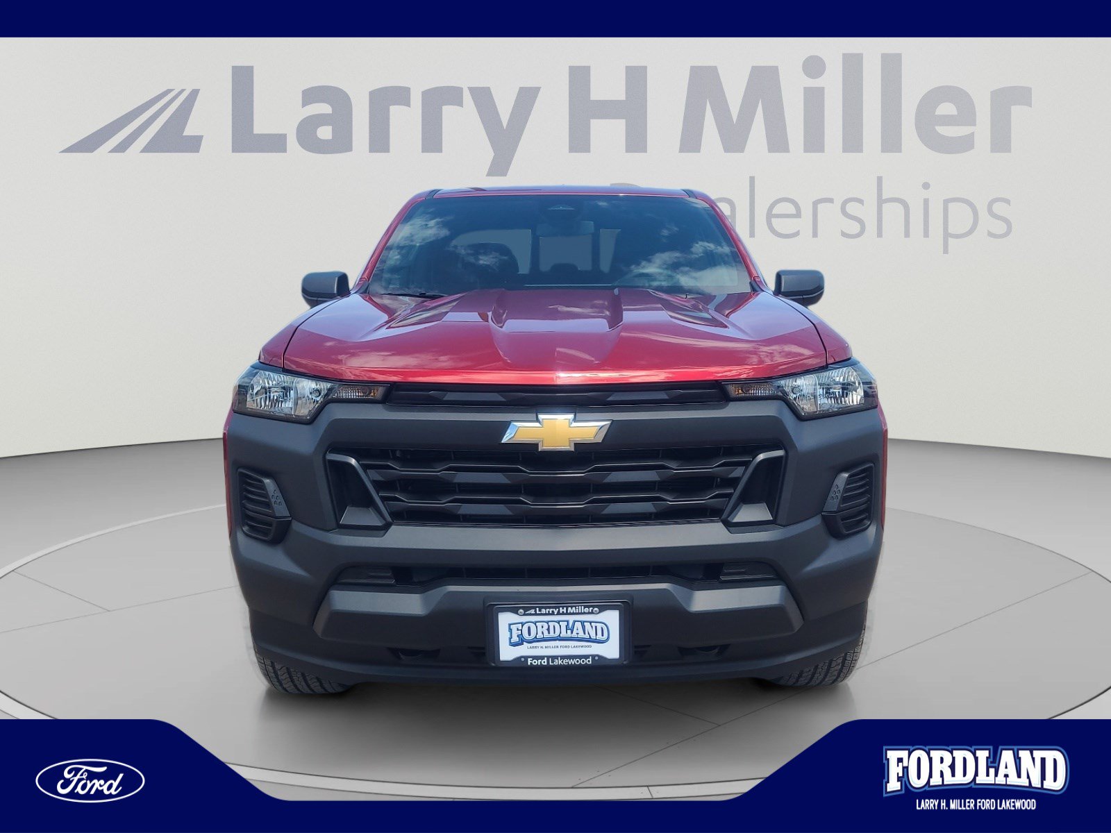 Used 2026 Chevrolet Colorado W/T w/ Advanced Trailering Package AWD/4WD image 8