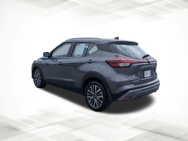 Used 2023 Nissan Kicks SV image 7