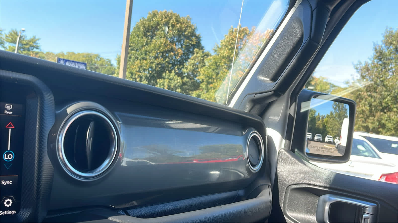 Certified 2023 Jeep Gladiator Overland image 19