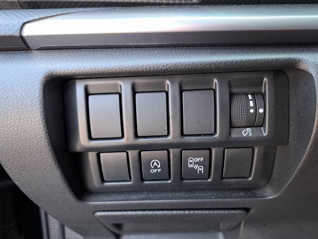 Used 2020 Subaru Forester Premium AWD/4WD image 24