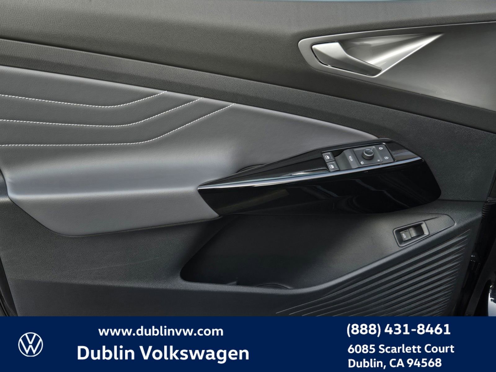 Used 2023 Volkswagen ID.4 Pro S image 10