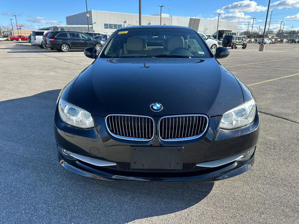 Used 2012 BMW 328i Convertible image 9