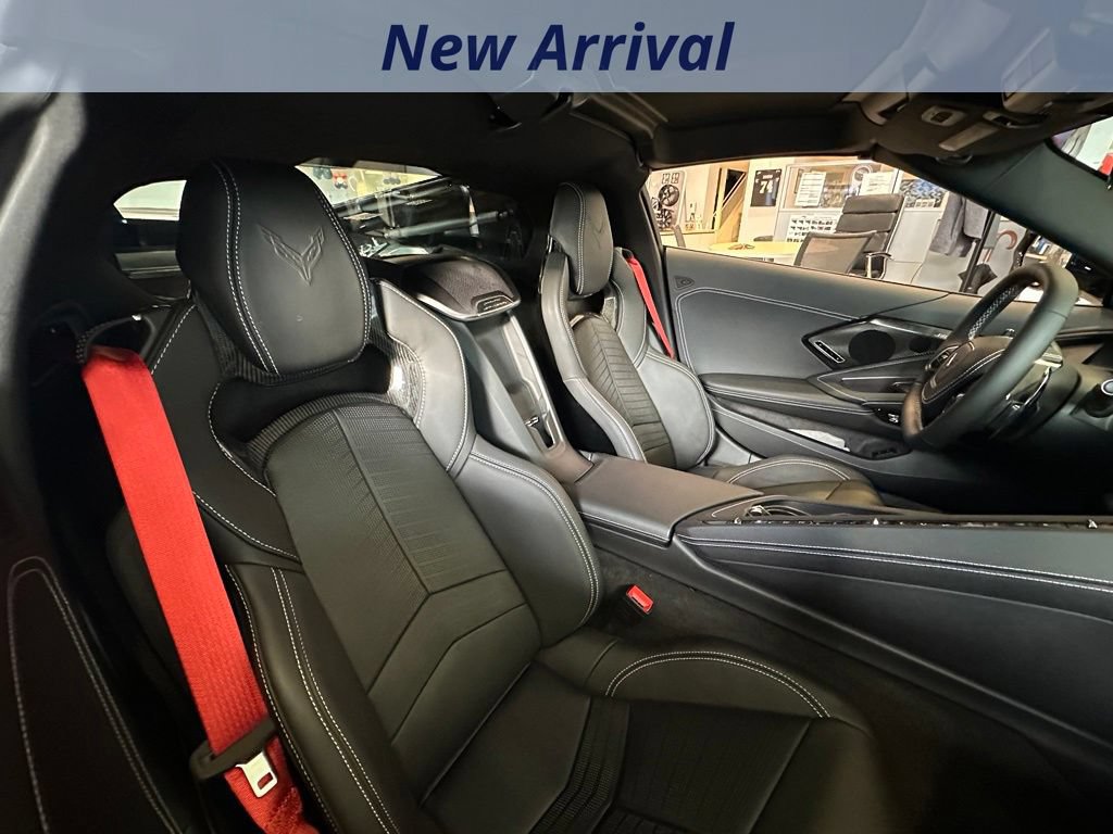 Certified 2025 Chevrolet Corvette Stingray Preferred Cpe w/ Z51 Performance Package RWD image 6