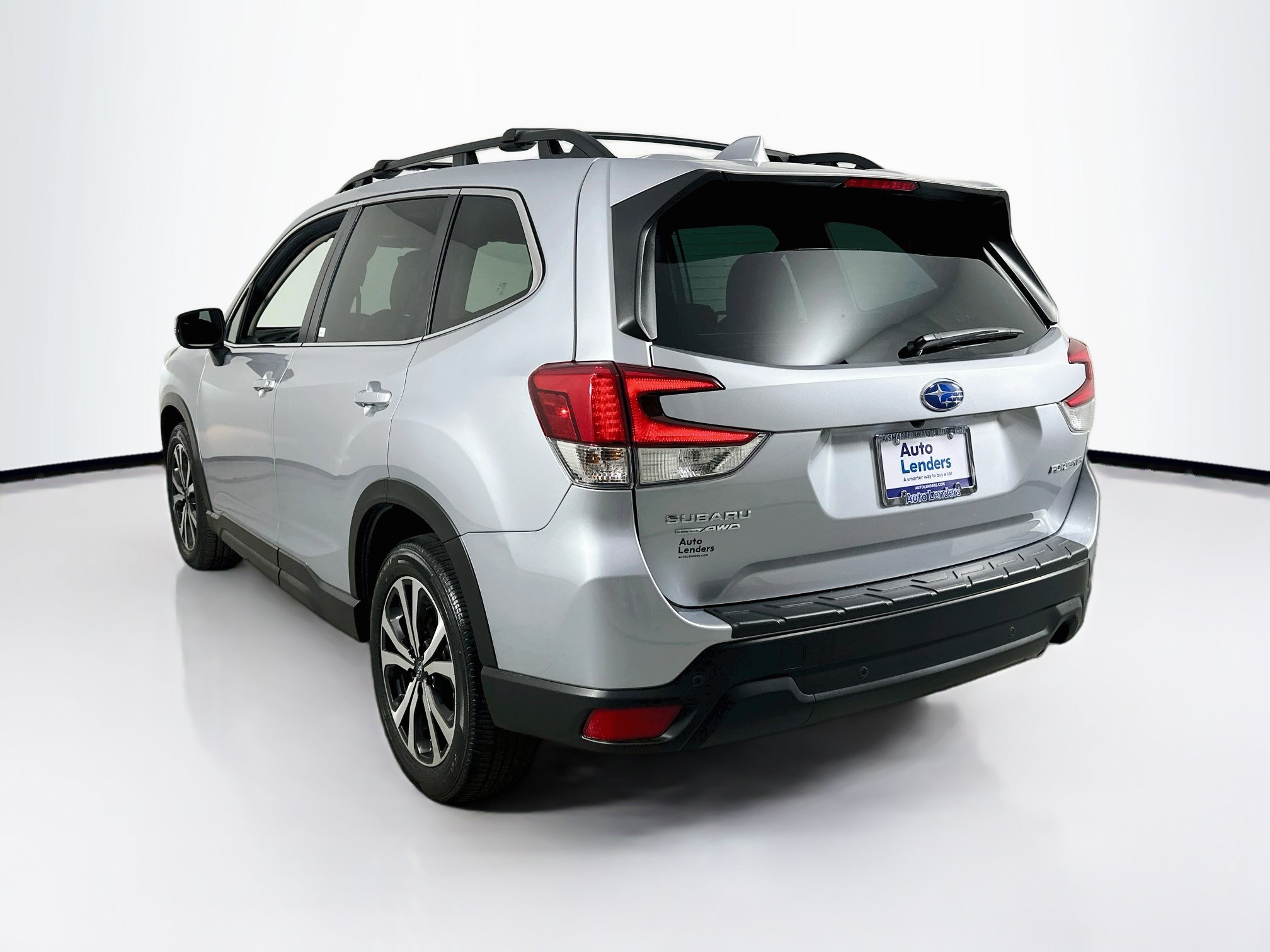 Used 2023 Subaru Forester Limited w/ Popular Package #2 AWD/4WD image 7