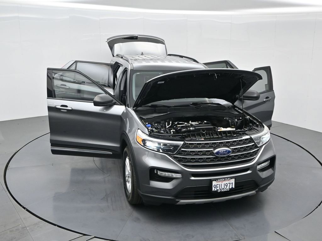 Used 2022 Ford Explorer XLT w/ Equipment Group 202A image 37