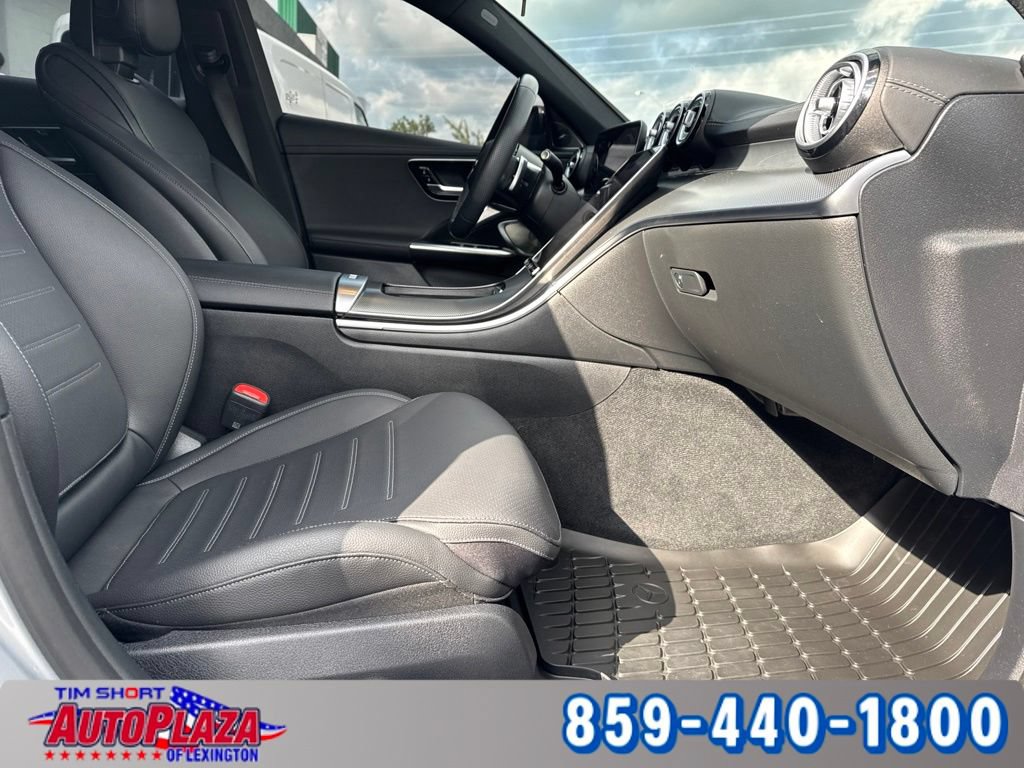 Used 2024 Mercedes-Benz C 300 4MATIC Sedan image 28