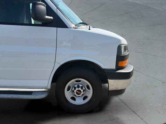 Certified 2025 GMC Savana 2500 w/ Driver Convenience Package RWD image 31