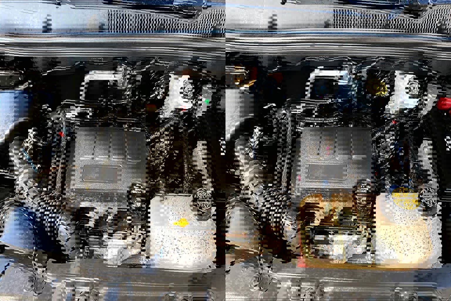 Used 2020 Buick Encore Preferred image 32