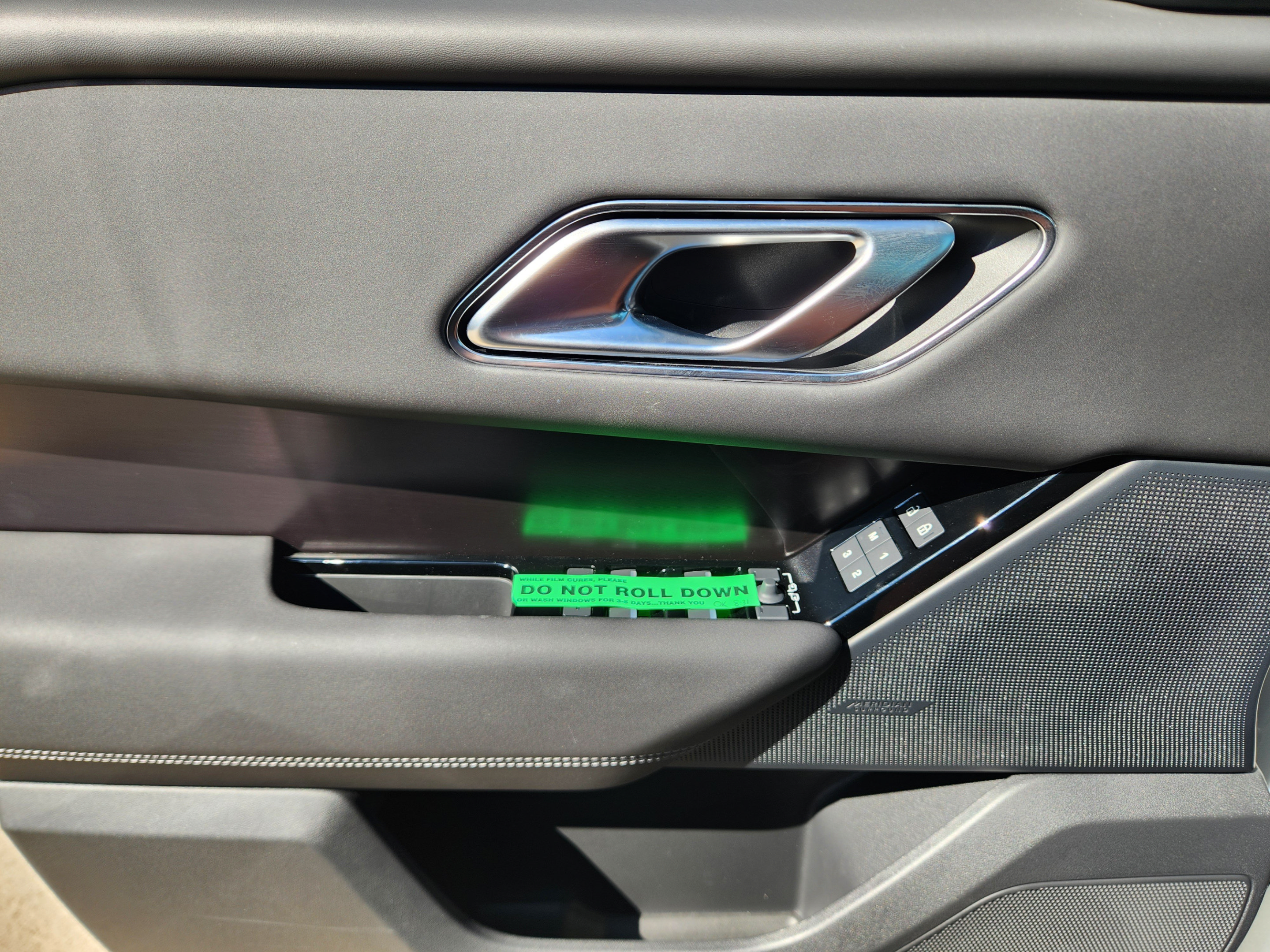 New 2026 Land Rover Range Rover Velar Belgravia AWD/4WD image 18