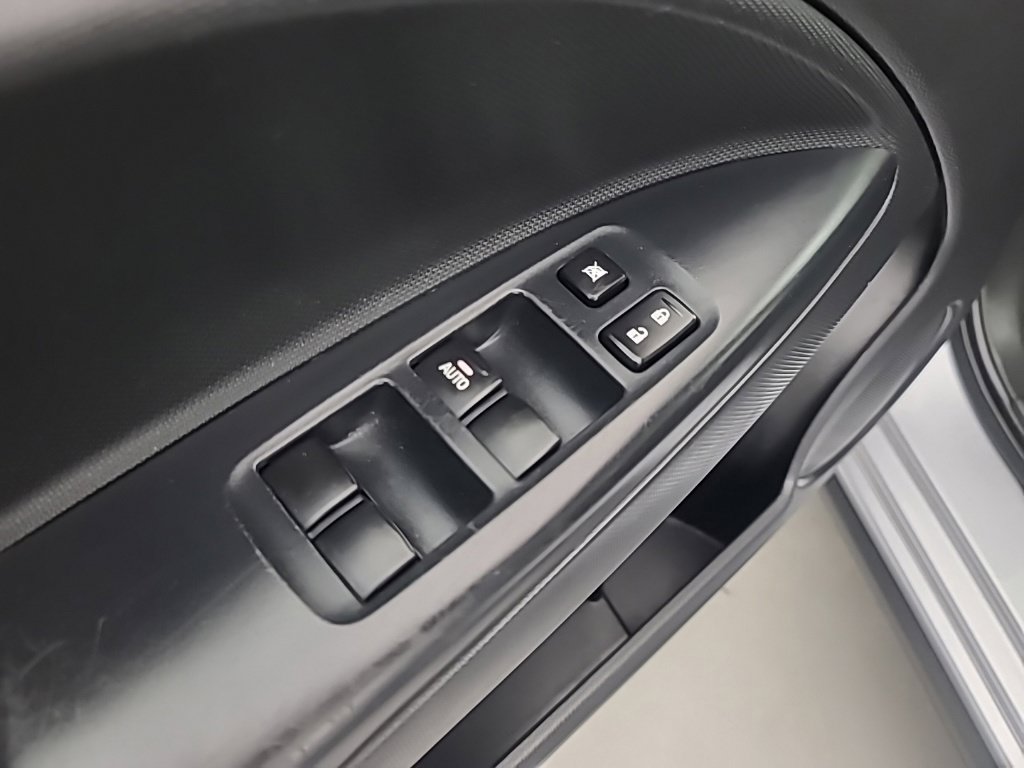 Used 2024 Mitsubishi Mirage ES FWD image 22