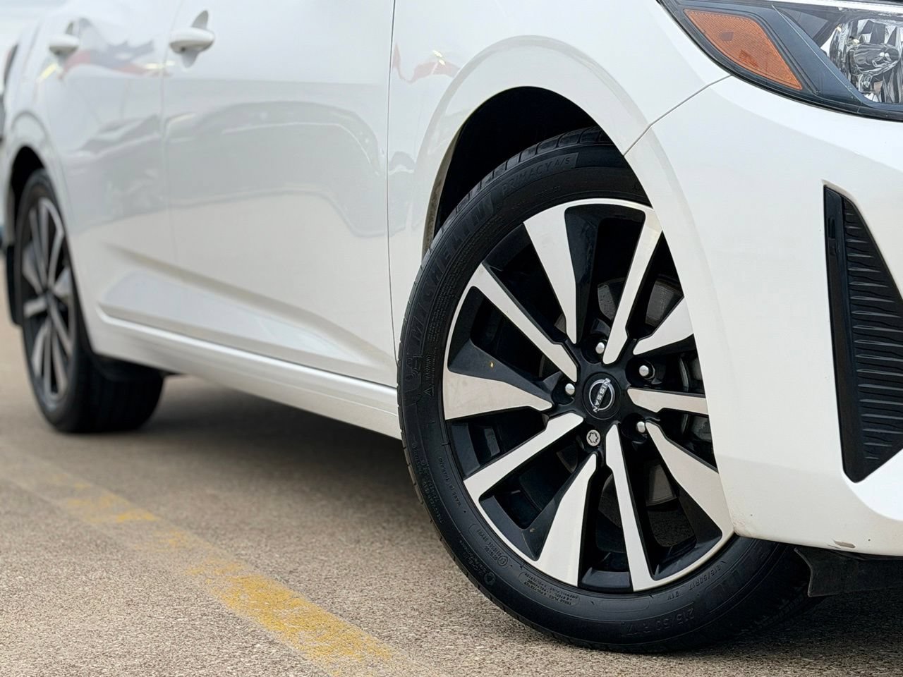 Certified 2024 Nissan Sentra SV w/ SV Premium Package FWD image 12