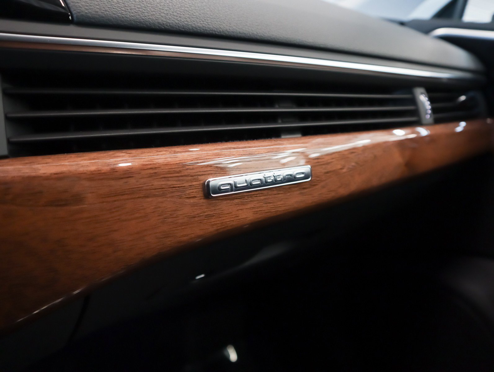 Used 2023 Audi A5 2.0T Premium image 24