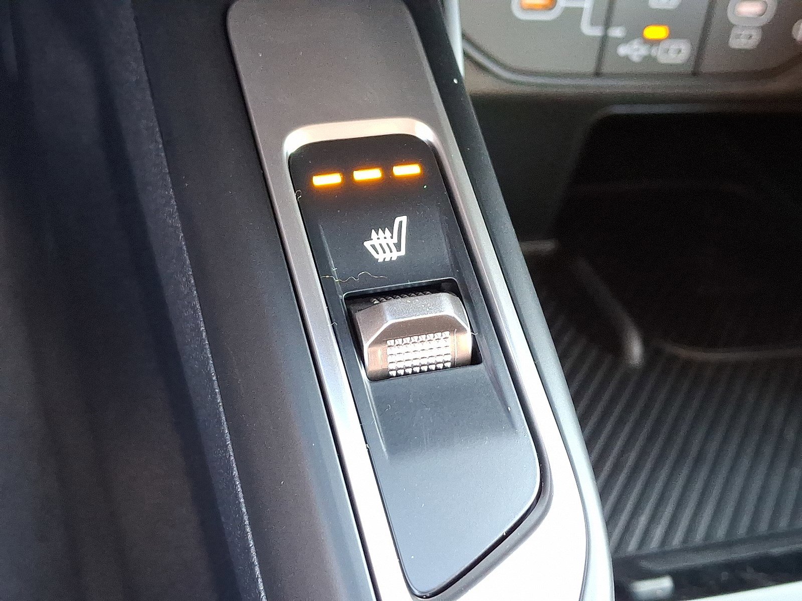 New 2026 Kia Sorento EX image 12