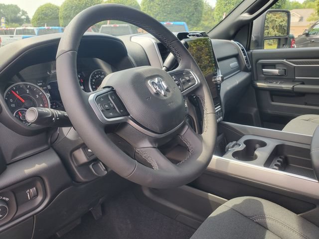 New 2026 RAM 2500 Big Horn AWD/4WD image 10