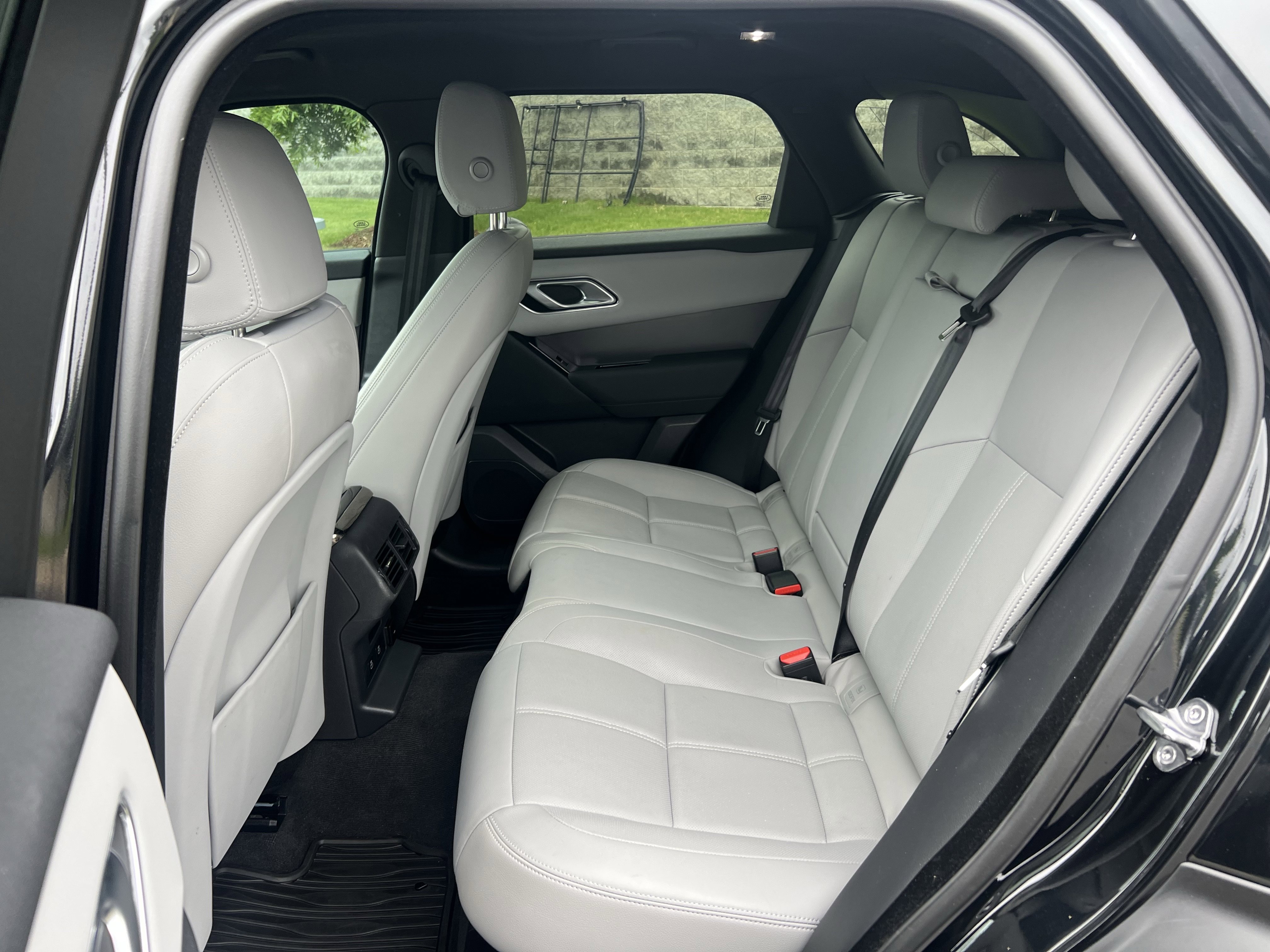 Certified 2026 Land Rover Range Rover Velar S AWD/4WD image 30