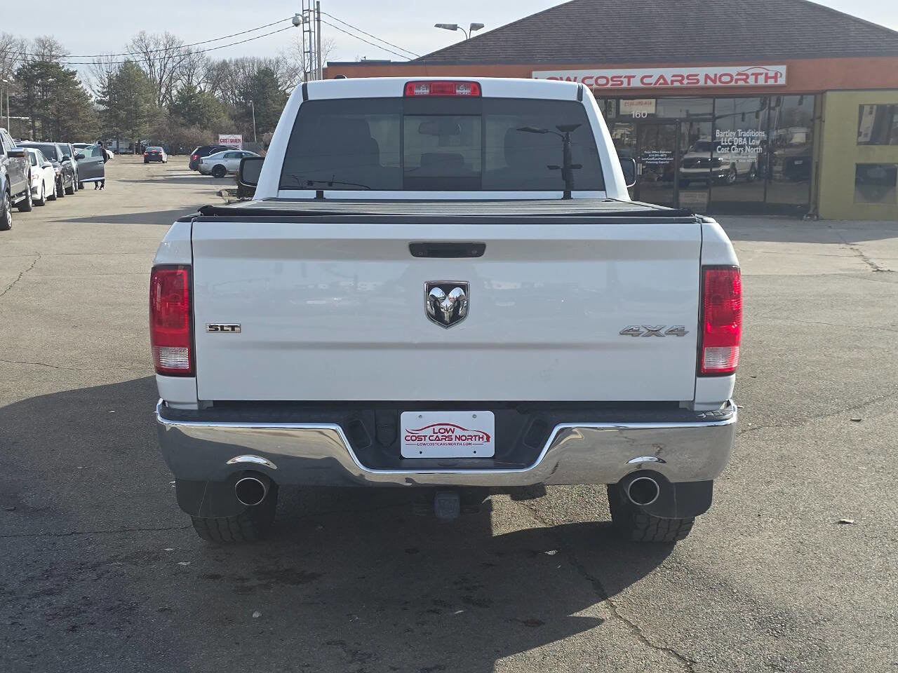 Used 2016 RAM 1500 Classic SLT w/ SLT Plus D￩cor Group image 6