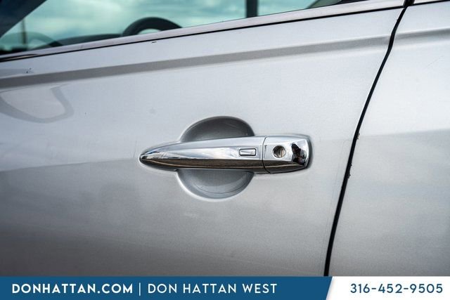 Used 2024 Nissan Altima 2.5 SV image 28