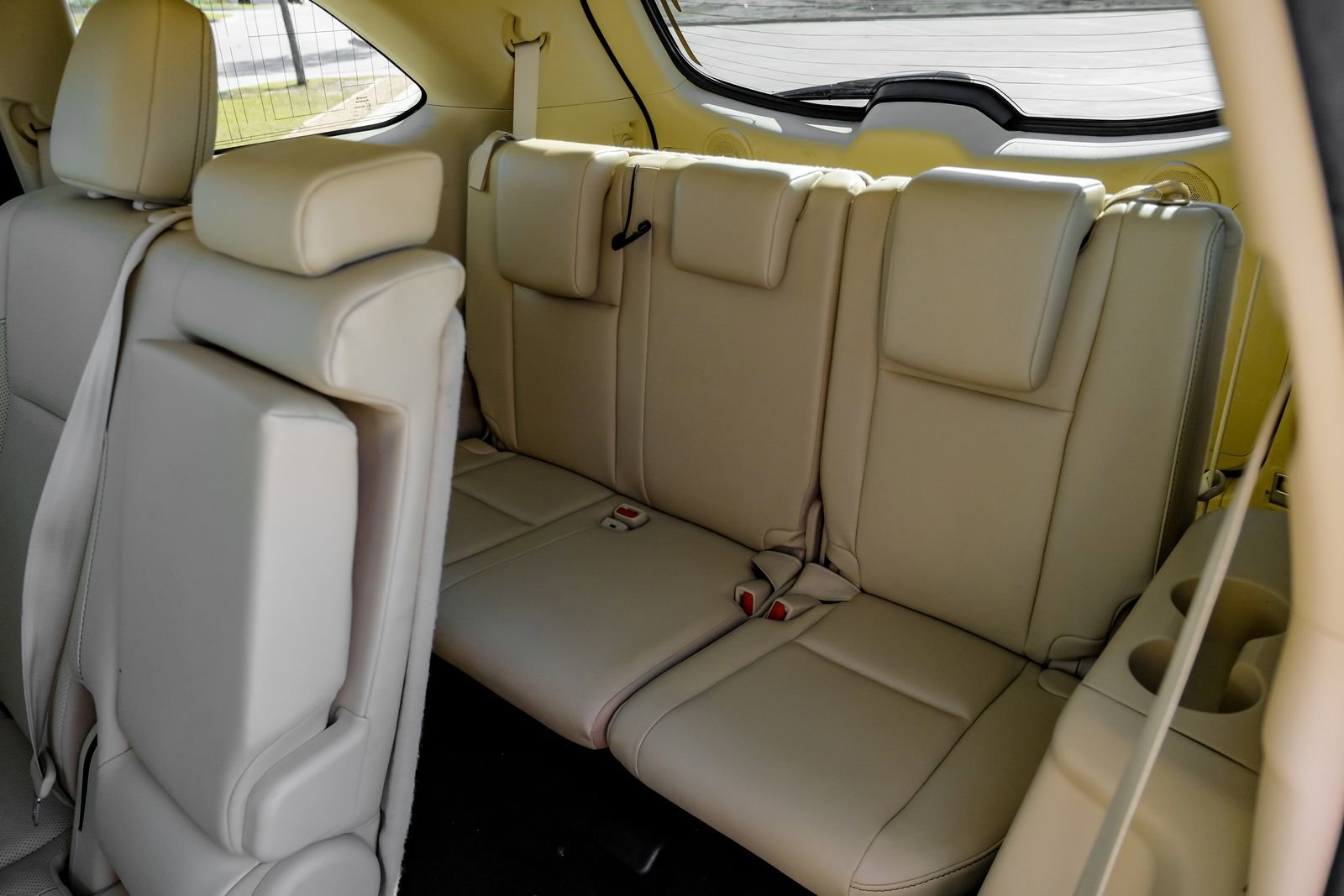 Used 2019 Toyota Highlander Limited FWD image 47