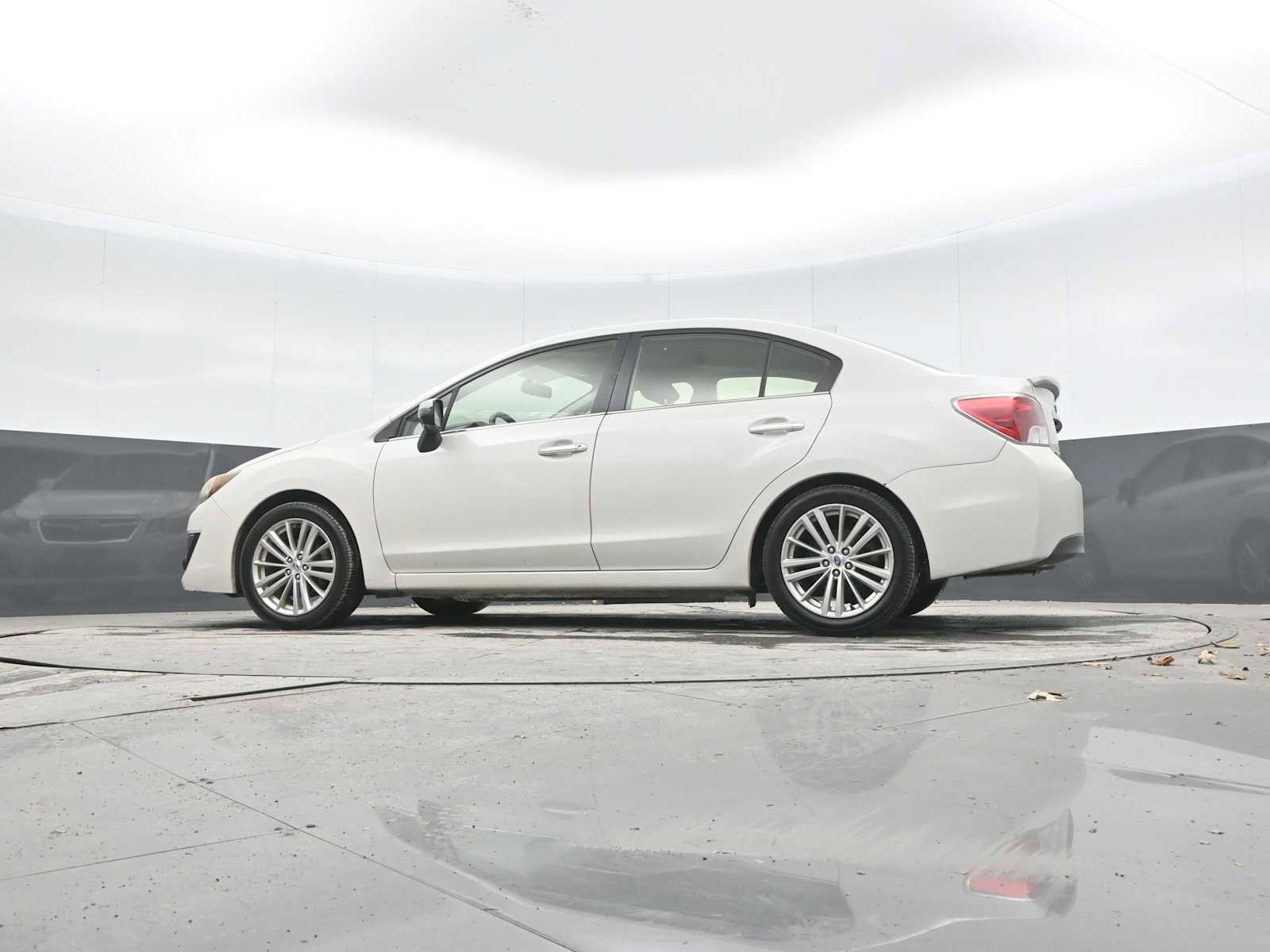 Used 2016 Subaru Impreza 2.0i Limited image 19