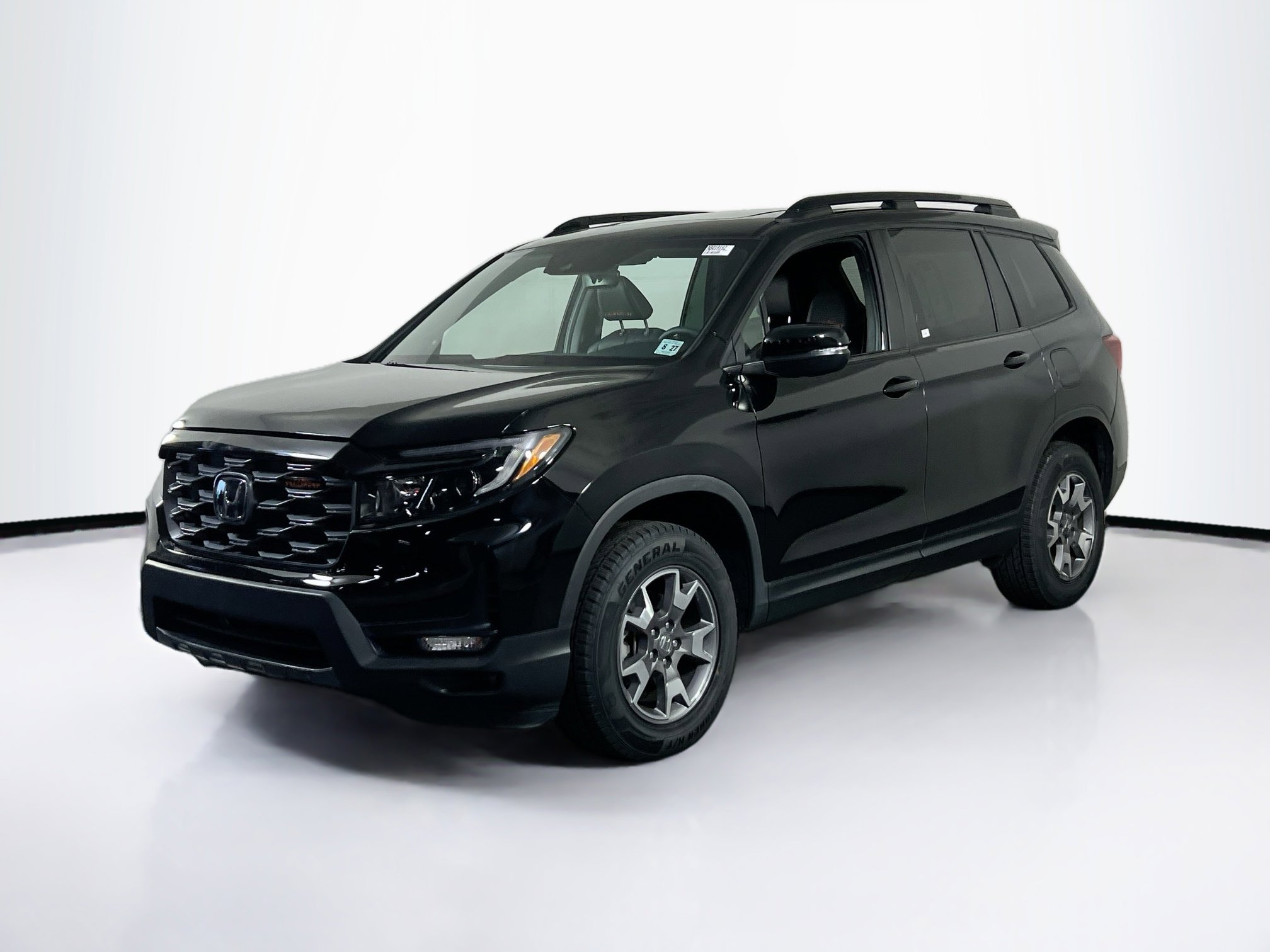 Used 2022 Honda Passport TrailSport image 1